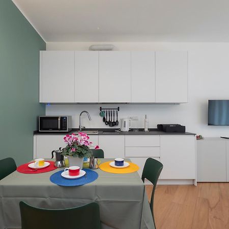 Crovato'S Palace Apartments - Design E Comfort Nel Cuore Di Milano Luaran gambar