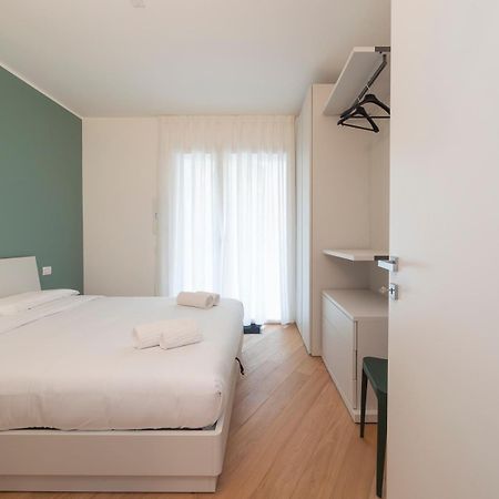 Crovato'S Palace Apartments - Design E Comfort Nel Cuore Di Milano Luaran gambar