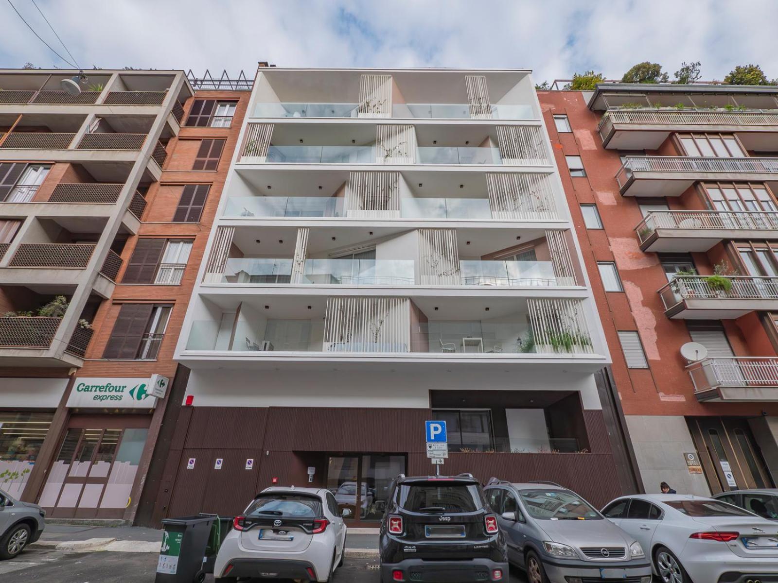 Crovato'S Palace Apartments - Design E Comfort Nel Cuore Di Milano Luaran gambar