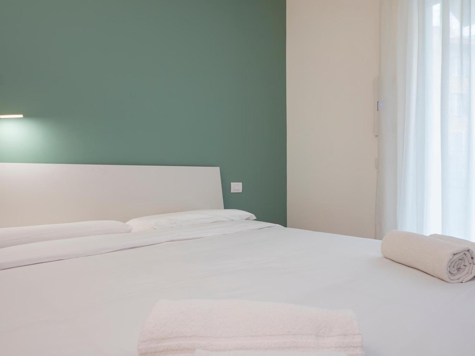 Crovato'S Palace Apartments - Design E Comfort Nel Cuore Di Milano Luaran gambar